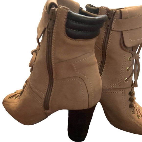 ApepaZZa Liverpool Boots size 8 - Picture 3 of 5